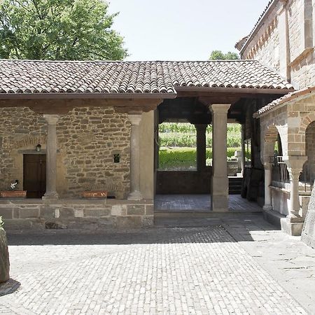 Historical House Medieval Abbey - Al Chiostro Sotto il Monte Δωμάτιο φωτογραφία